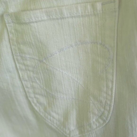 Chico's Platinum White Bootcut Jeans Size 6 / Chico's Size 0.5 Mid Rise Jeans - Picture 9 of 12